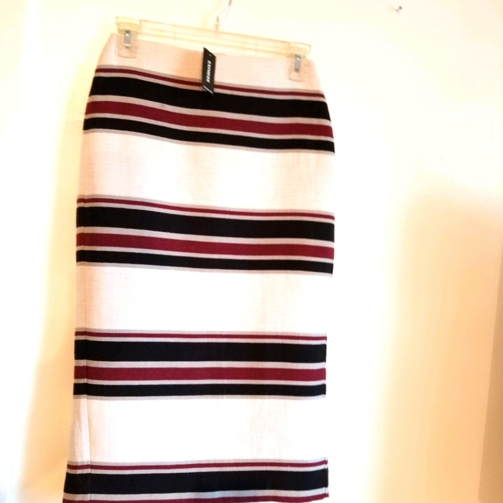 Express Pencil Skirt